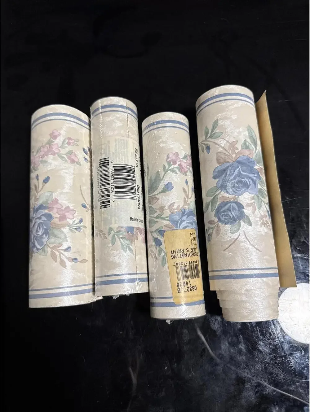 Vintage Floral Wallpaper Border Rolls with Blue and Pink Rose Pattern